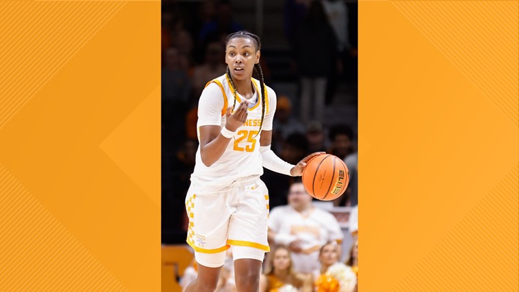 No. 7 Tennessee clobbers ETSU 112-58