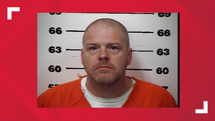 HCSO: Man in custody after threatening officials with a shotgun multiple times HCSO: Man in custody after threatening officials with a shotgun multiple times