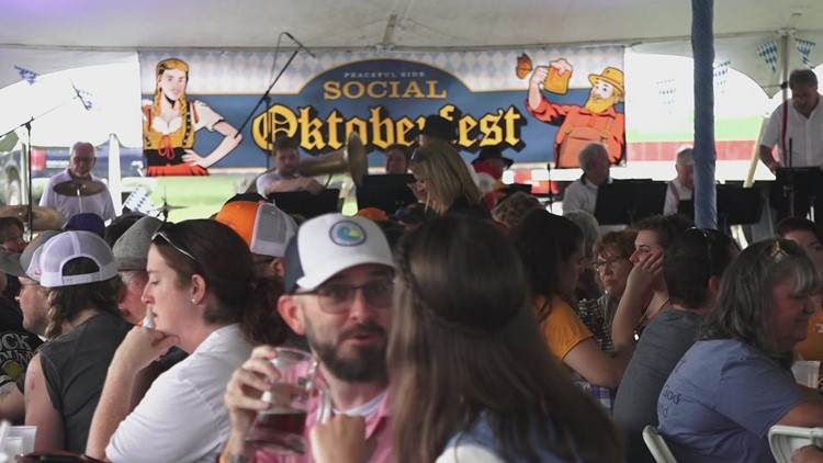 Townsend community comes out to celebrate second annual Oktoberfest