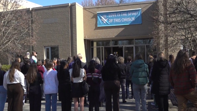 State lawmakers gather in Knoxville to discuss bill protecting reproductive healthcare access