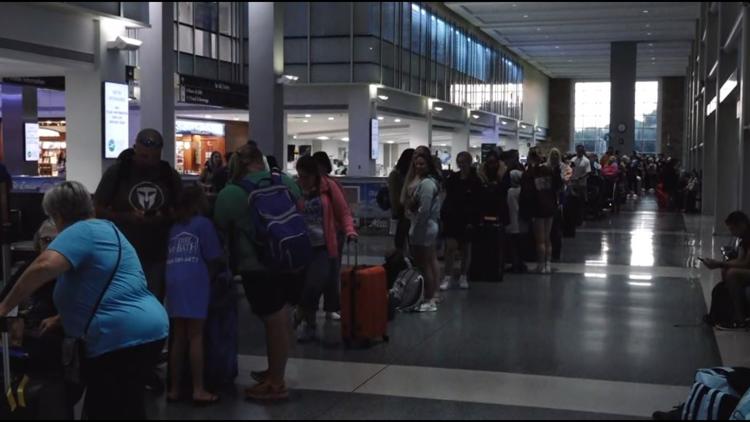 Flights delayed at McGhee Tyson, others impacted in Tennessee amid tech outage | Live Updates