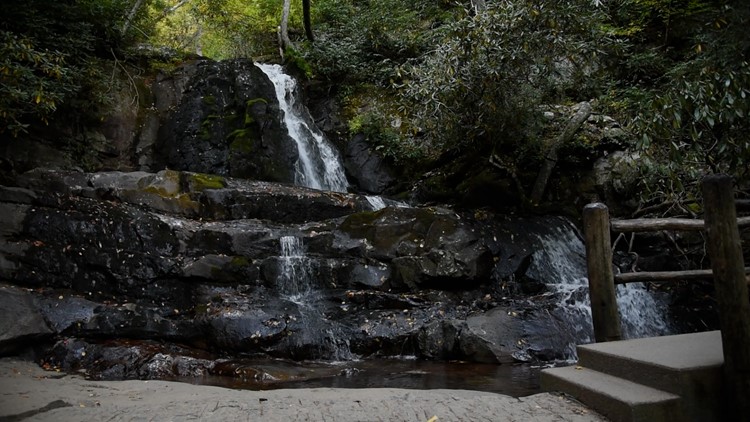 10Explores: Laurel Falls