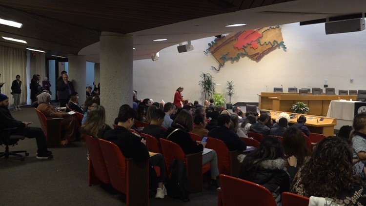 East TN welcomes around 150 new citizens during a naturalization ceremony