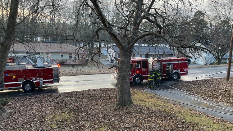 KFD: One person dead after house fire in North Knoxville