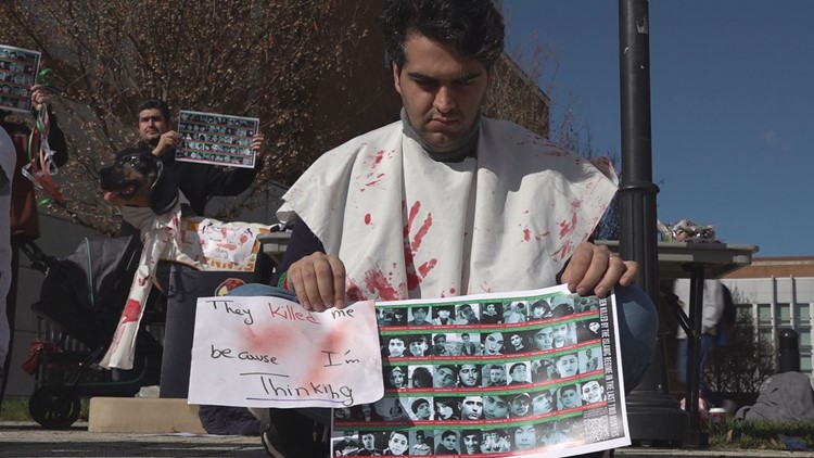 UTK Iranian students join global rally in support of human rights