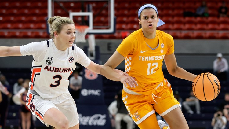 Lady Vols lose in shocking upset to Auburn, 71-61