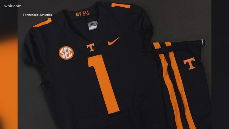 Vols black uniform selling fast at retailers across East Tennessee Vols black uniform selling fast at retailers across East Tennessee