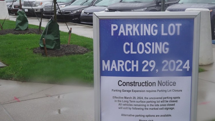McGhee Tyson Airport closes part of long-term parking to build new garage