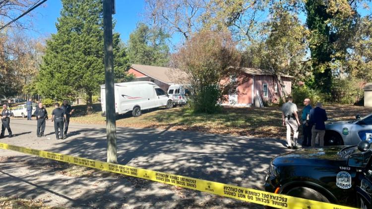 KPD: Man shot by police in North Knoxville