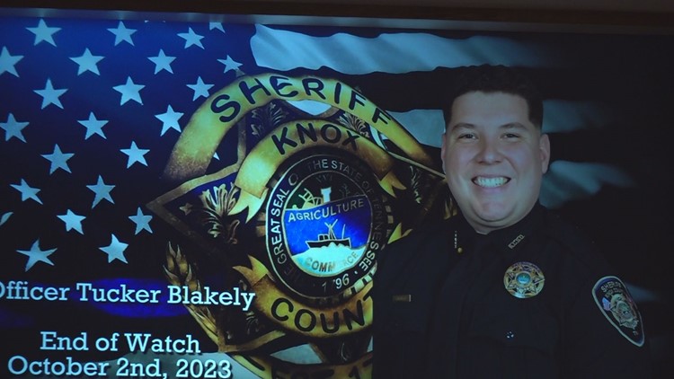 Deputy Tucker Blakely honored as recruits graduate from academy in Knox County