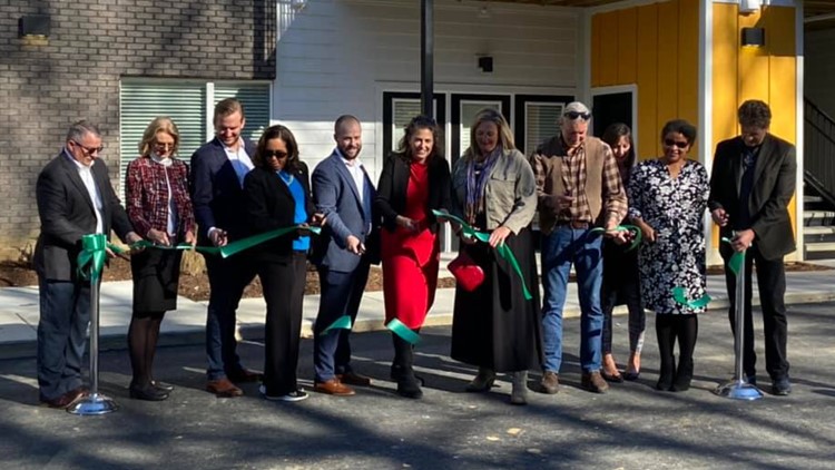 New affordable housing opens in East Knoxville with ribbon-cutting ceremony