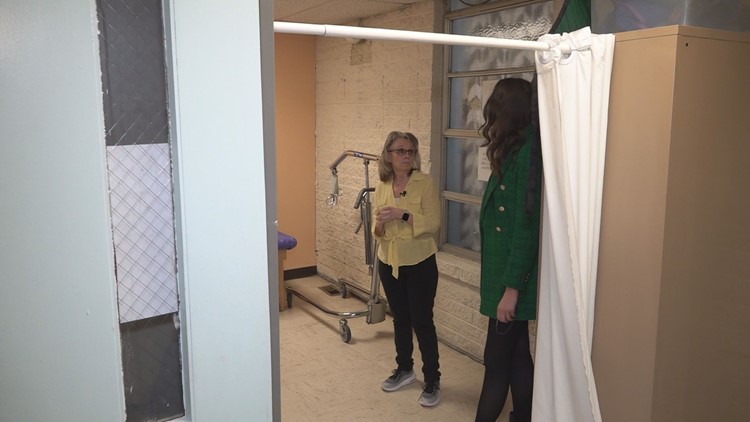 East Tennessee roofer helps fix Cerebral Palsy Center problems