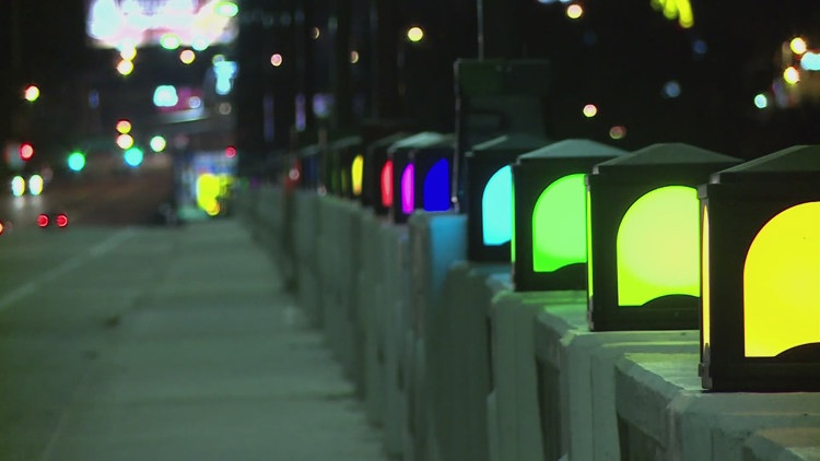 KPD: Henley Street Bridge temporarily closed Monday morning due to safety incident