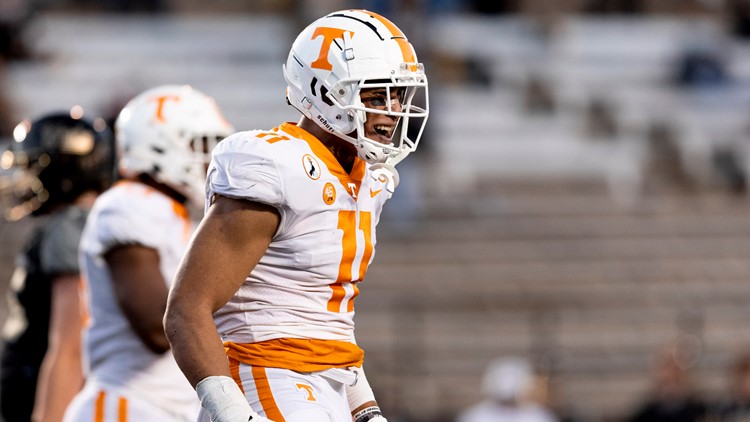 Tennessee takes care of business, beats Vanderbilt on the road