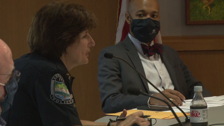Committee meets to discuss Knoxville law enforcement and incidents with police