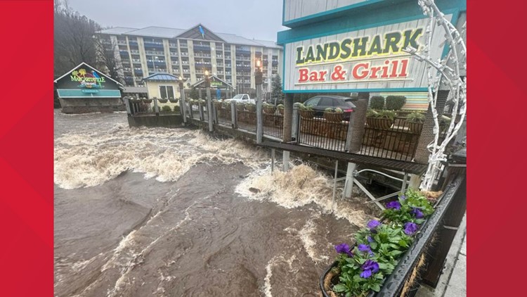 Flooding strikes East Tennessee, closing roads aross the area