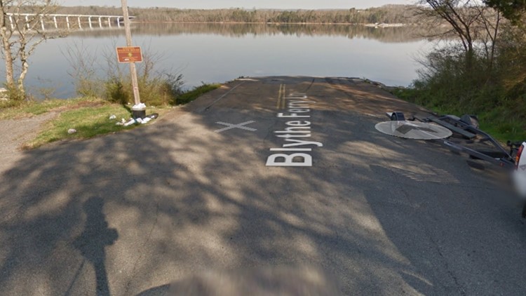 DA: Meigs County deputy and suspect missing, believed to have accidentally driven into the Hiwassee River