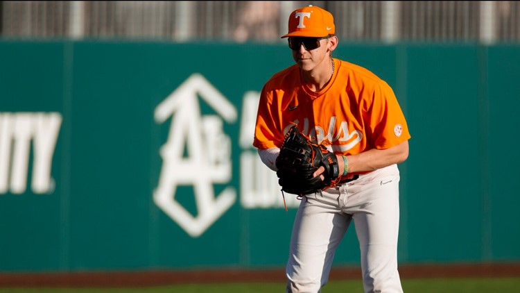 Behind the joke that Vols third baseman Zane Denton is dating Taylor Swift