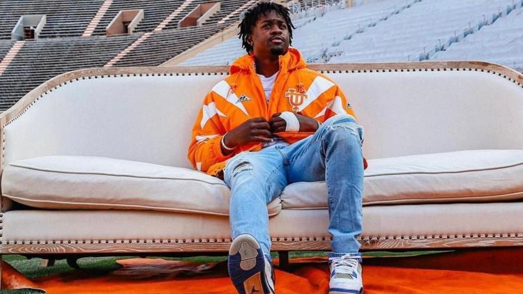 Highly-touted class of 2024 edge rusher Jordan Ross commits to Tennessee