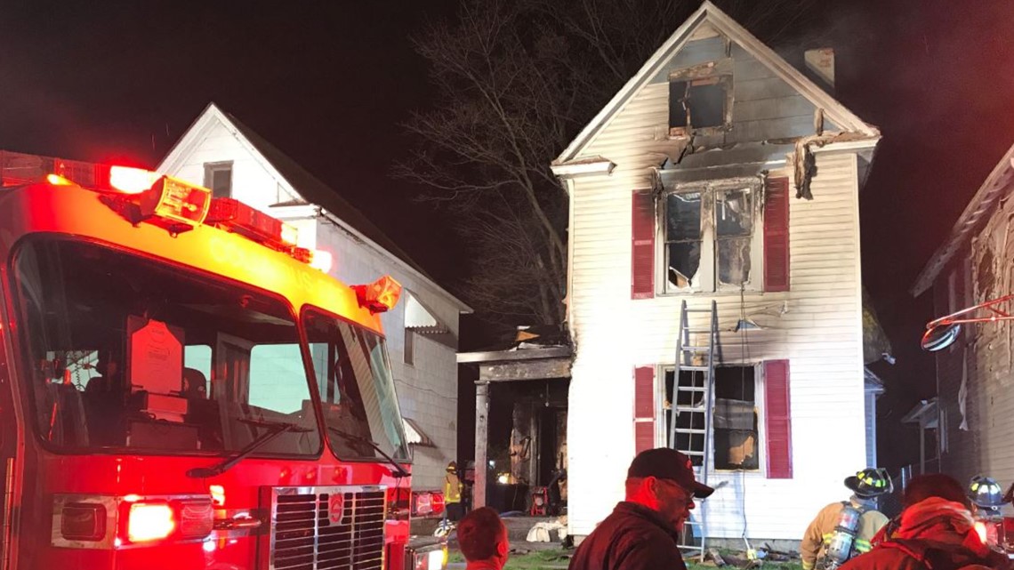 Firefighters investigating cause of west Columbus house fire | 10tv.com