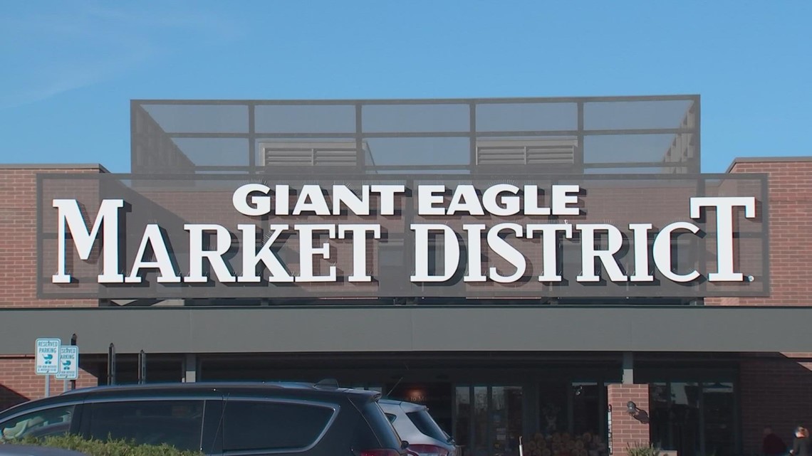 Giant Eagle Stops Selling Water From Facility Near Train Wreck | 10tv.com