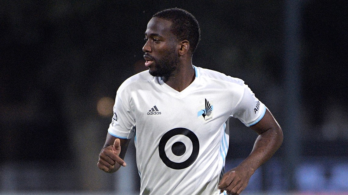 Columbus Crew Sc Signs Midfielder Kevin Molino