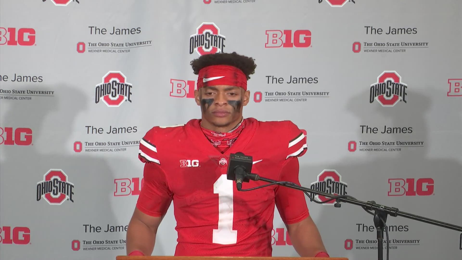Quarterback Justin Fields threw for 314 yards and five touchdowns in the Buckeyes win over Rutgers.