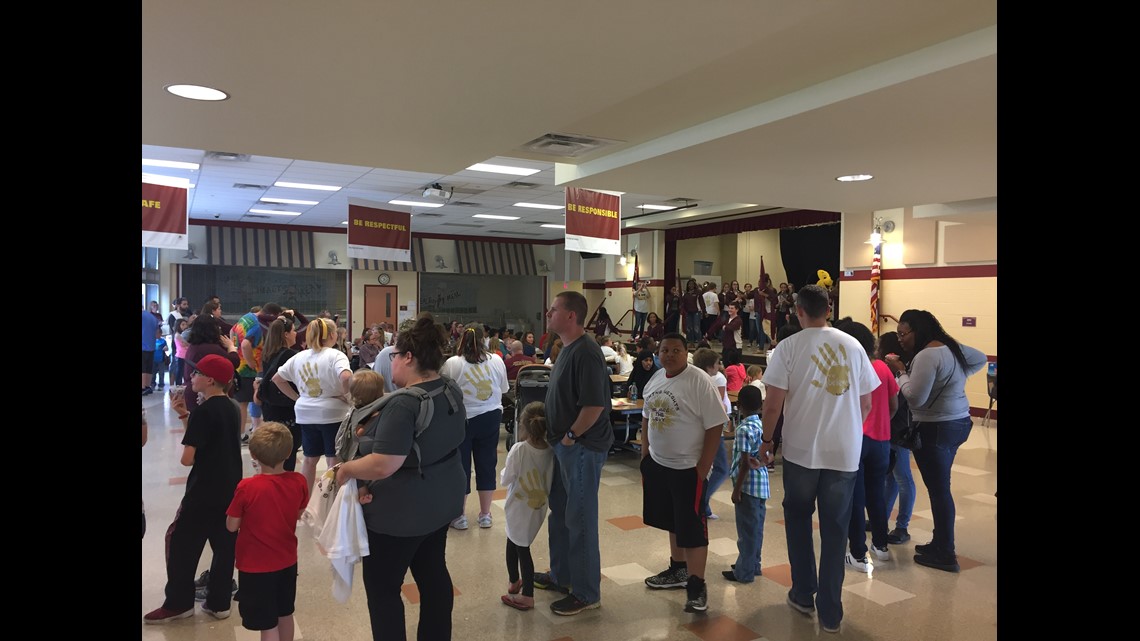 Community rallies for Licking Heights School District ahead of levy