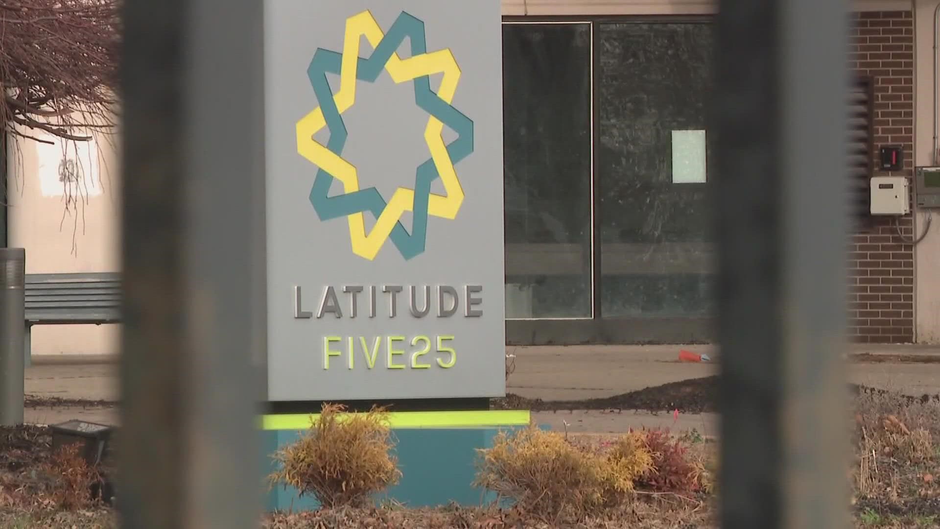 Nearly 100 residents of Latitude Five25 met with city and county leaders on Wednesday.