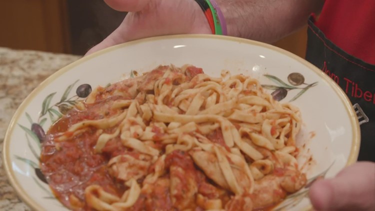 Cooking with Dom: Homemade pasta with chicken and tomatoes