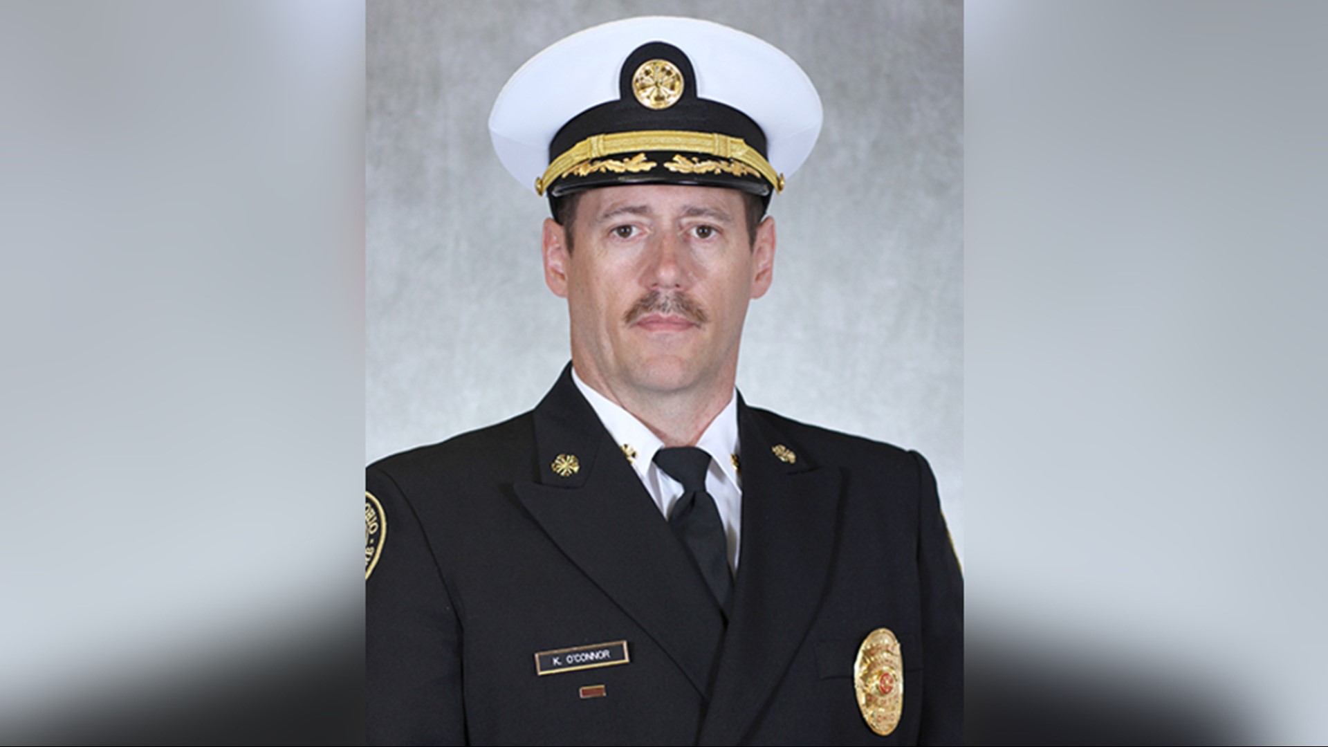 Columbus fire chief to resign in May