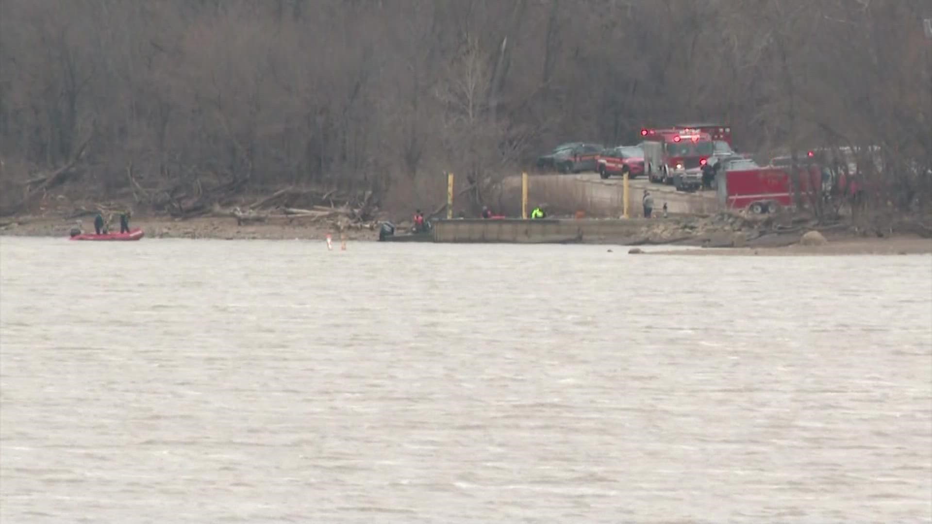 Dispatchers say a man called 911 after he and his brother were fishing and their boat sank.
