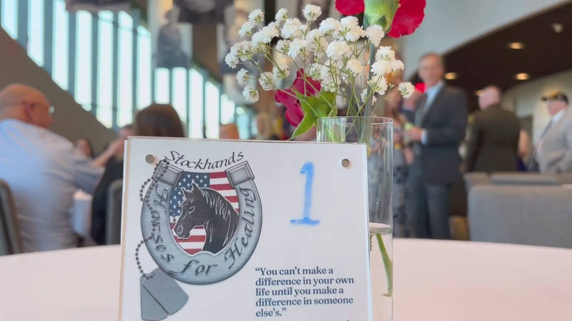 Heroes' Ball honors central Ohio veterans, first responders at National Veterans Memorial and Museum