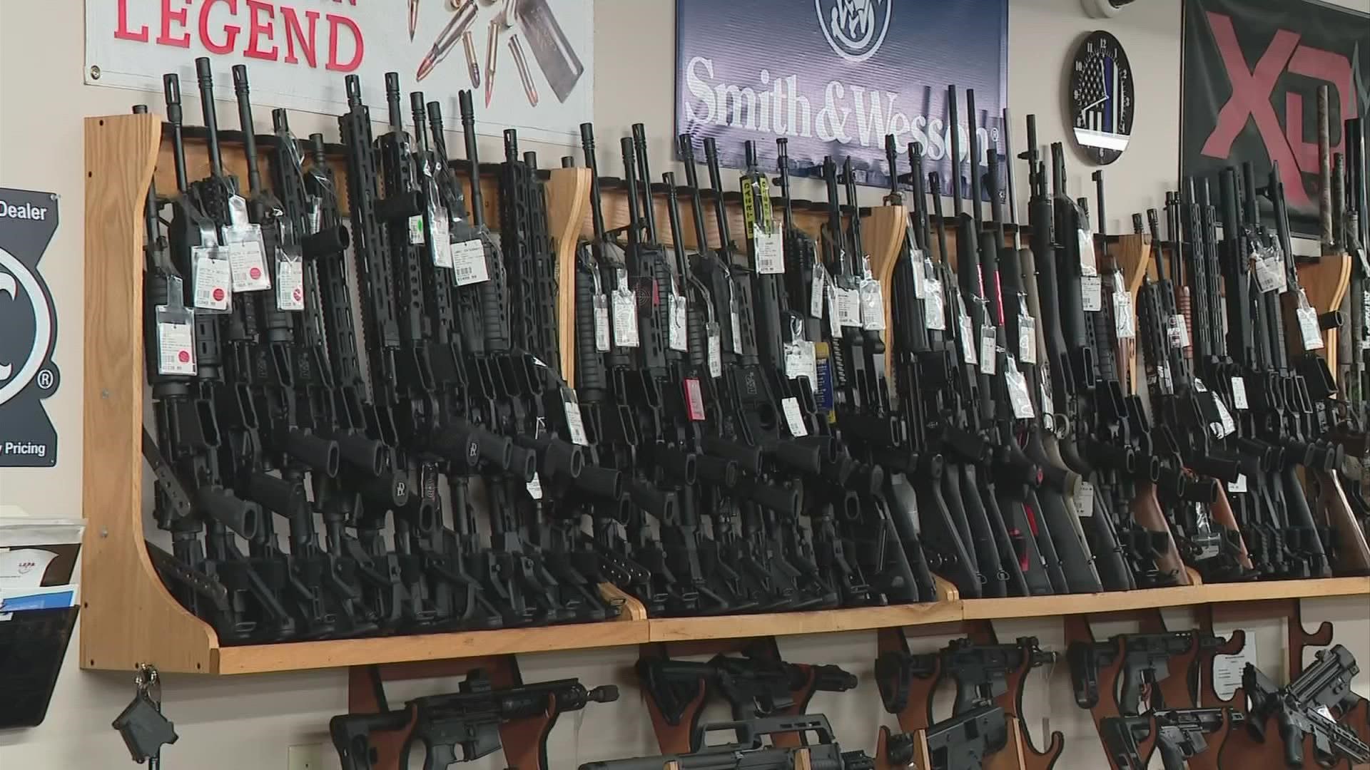 Loophole lets people to purchase guns without federal backgroun 