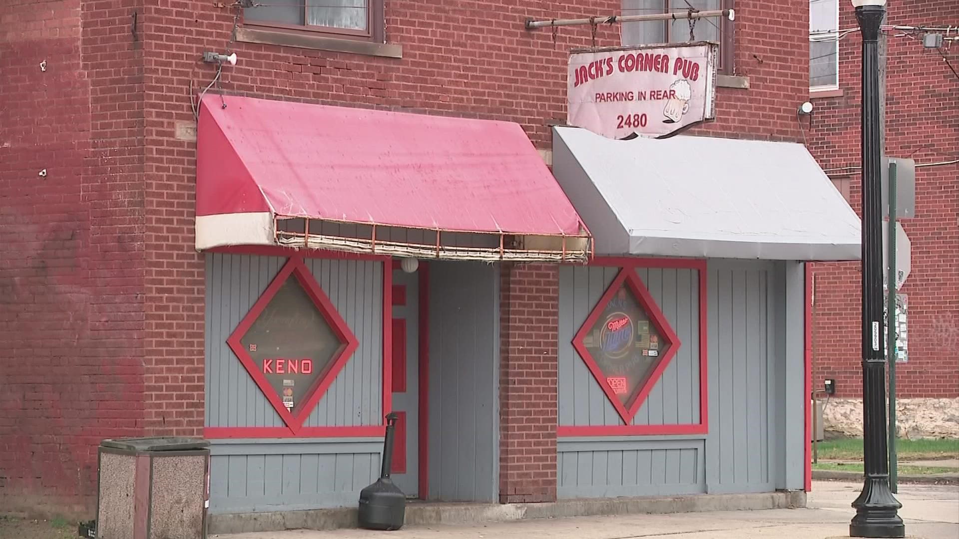 Nearly 800 residents have signed a petition to shut down the South Hudson neighborhood bar.