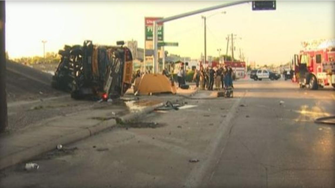 Houston School Bus Crash Kills 2 Students, Seriously Injures 3 | 10tv.com