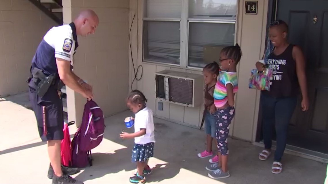 Columbus police, Starfish Project workforce as much as hand out backpacks to college students