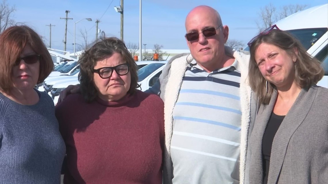 Loved ones honor Columbus man whose body was found - Vimarsana News