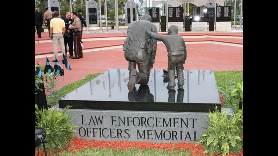 Fallen Officers Remembered On Police Memorial Day 0451