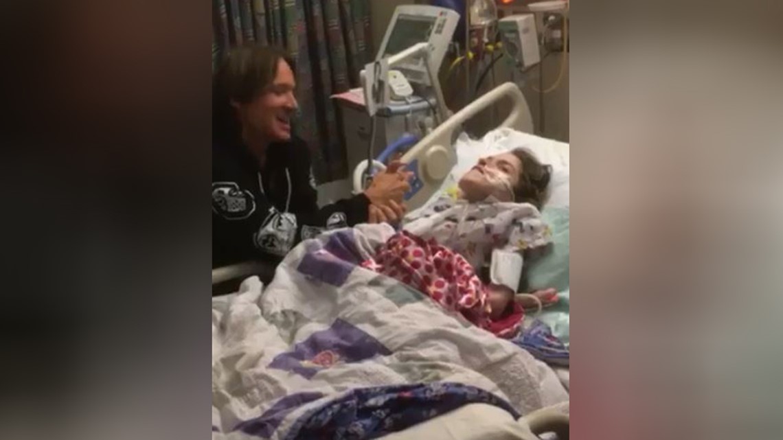 Keith Urban serenades gravely ill fan in hospital before Ohio concert(02)