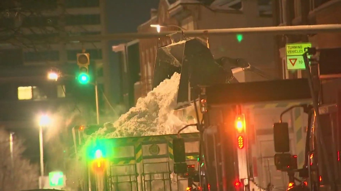 Columbus activates downtown snow hauling plan for first time since 2008