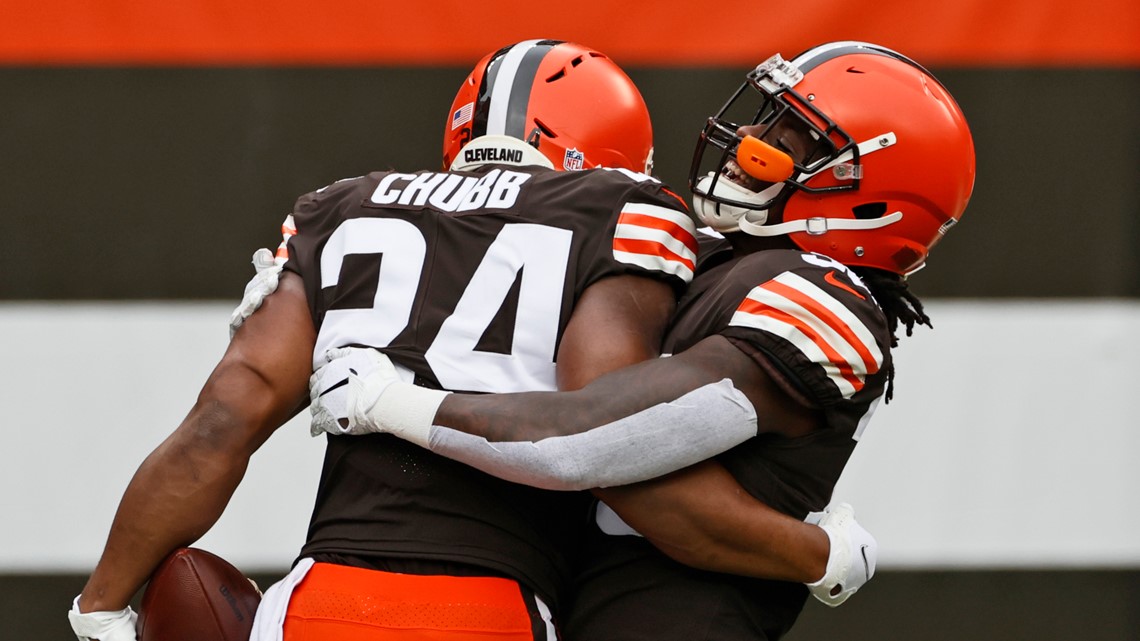 Our favorite photos from Cleveland Browns' playoffs-clinching, 24-22 win  over Pittsburgh Steelers 