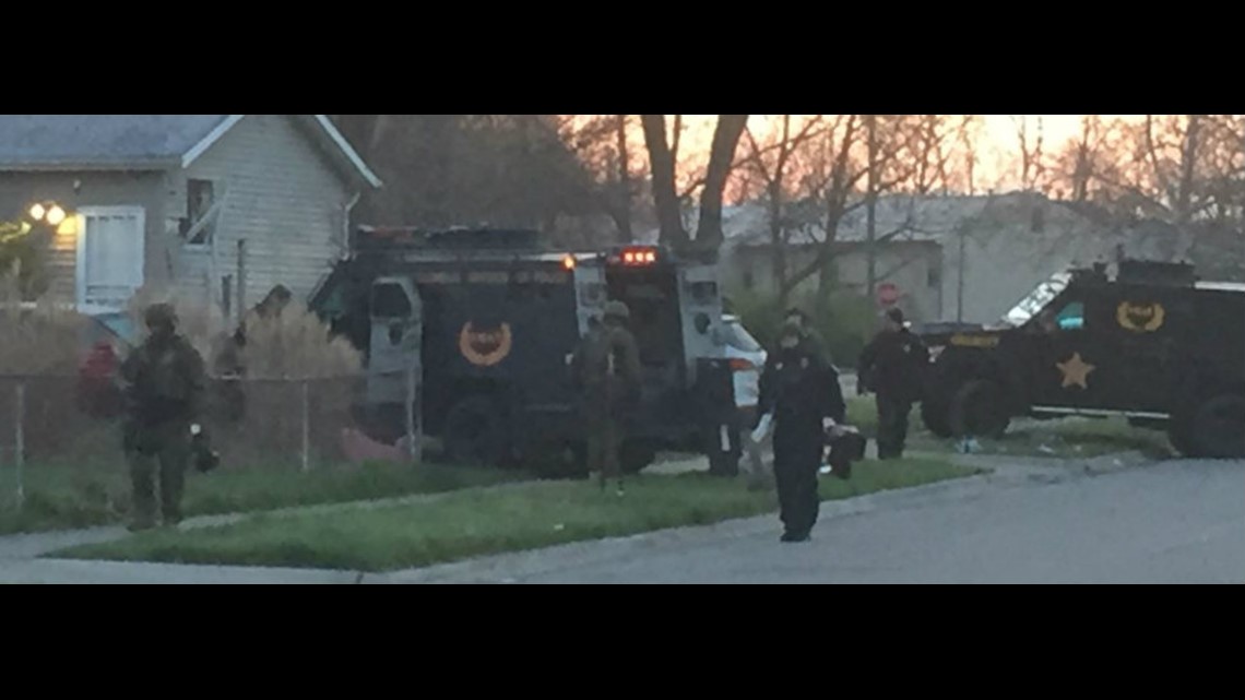 Man Arrested After Swat Standoff In East Columbus 3425
