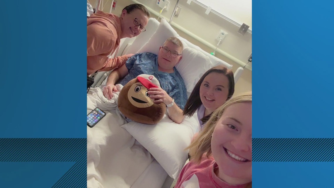 Ohio sheriff's kidney donation sparks transplant chain that saves 5 lives