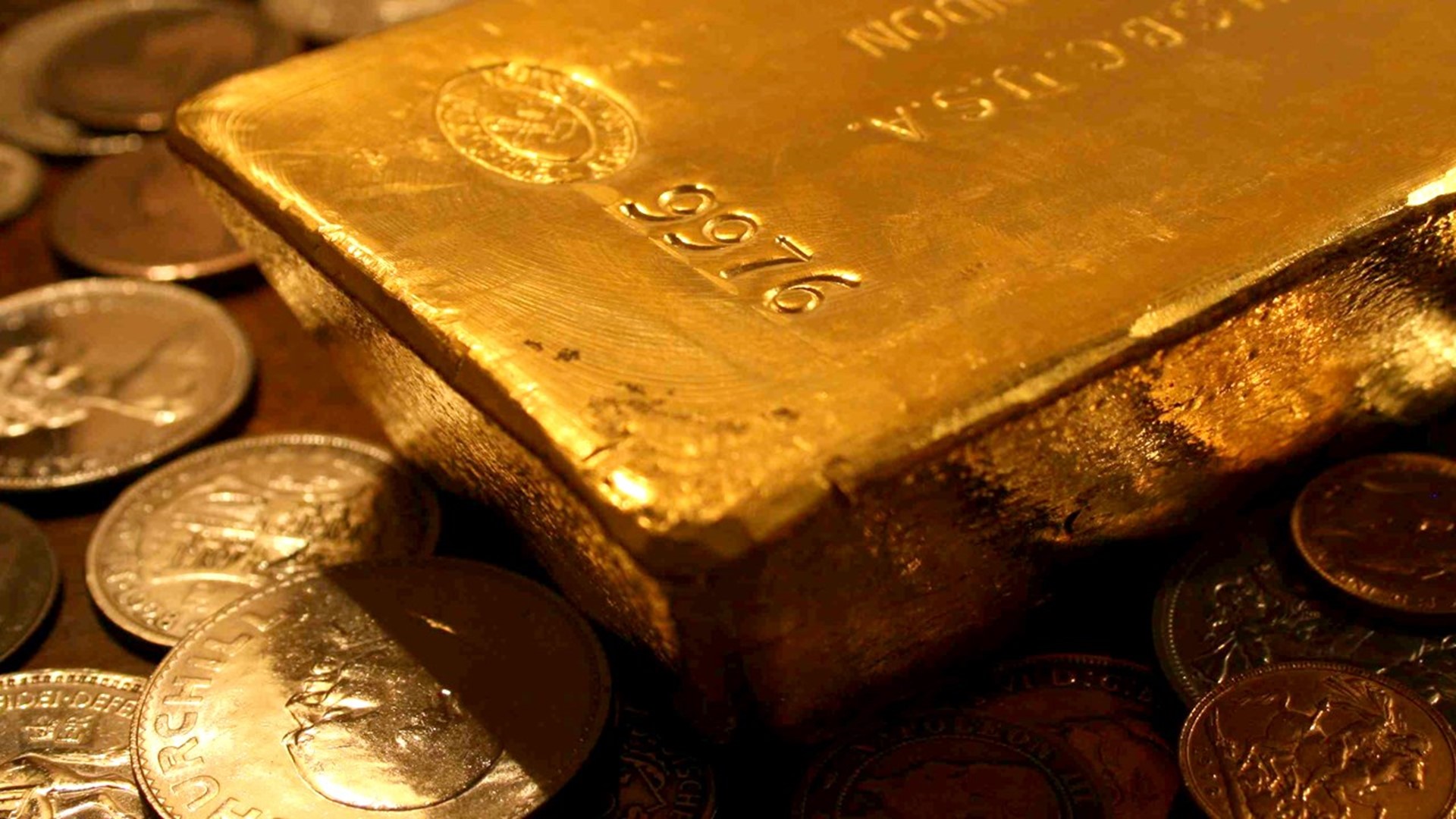 Gold prices have recently hit record highs.  People are wondering what sparked this trend.