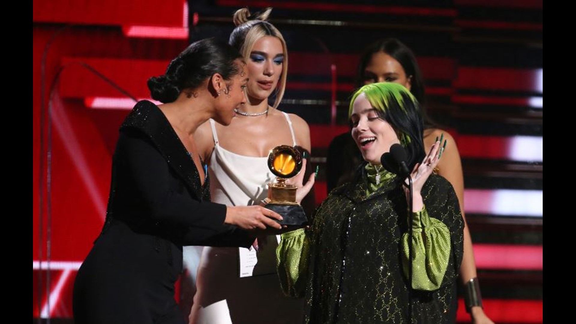 Billie Eilish wins 5 Grammys; includes Best New Artist, Record of the