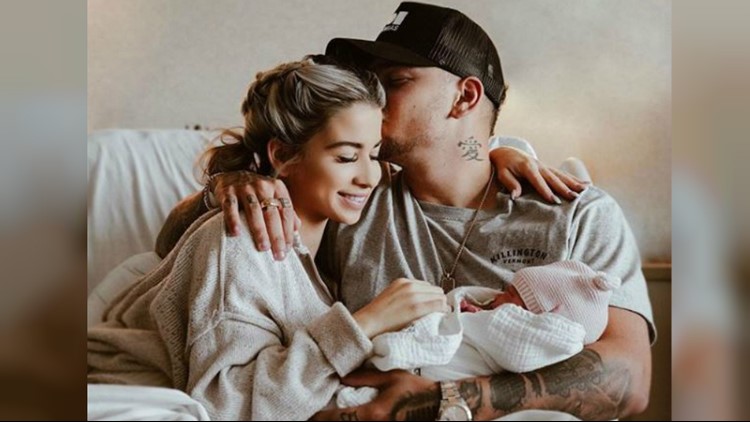 Country star Kane Brown and wife Katelyn welcome first child | 10tv.com