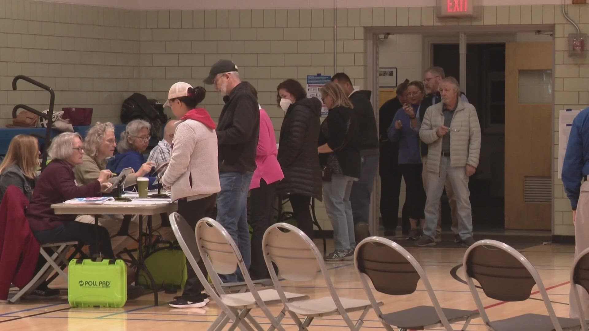 The county has 382 poll workers, about 60 short of what the Secretary of State would like.