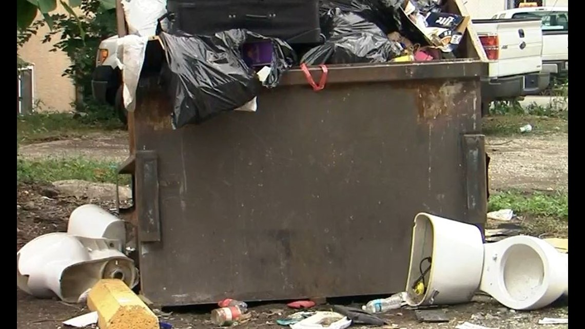 Piles Of Trash Become Nuisance For University District Neighbors 7123