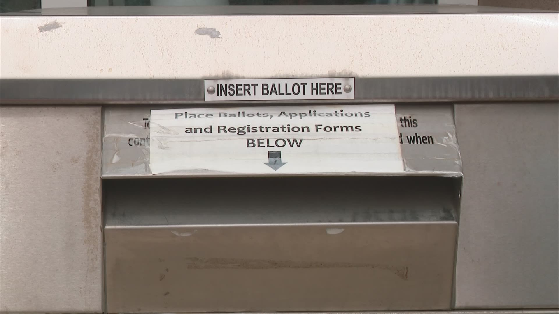 10 Investigates tests the mail system with sister stations ahead of Election Day.